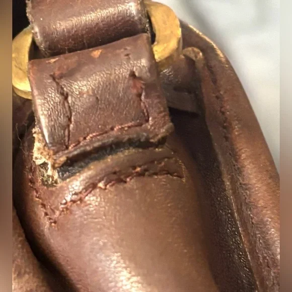 Coach vintage distressed Brown Leather Crossbody Bag - Picture 8 of 10